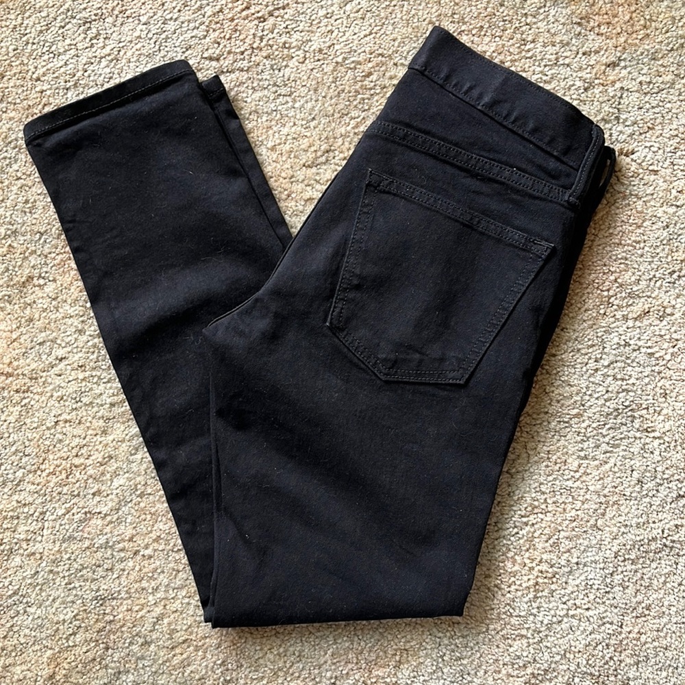 Old Navy black relaxed slim taper jeans